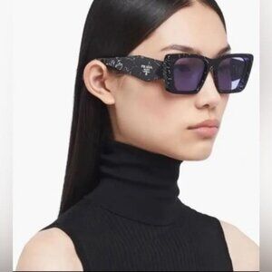 Authentic- New - PRADA Oversized Woman Sunglasses 0PR 08YS Havana Black/White
